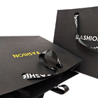 Logotipo de marca personalizado Luxo Papel preto Vestuário Embalagem Regalo Saco de compras Embalagem de papel