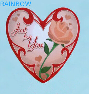 Etiqueta autoadesiva do caderno da forma do coração com testes padrões dos desenhos animados