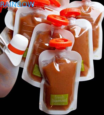 Projete o produto comestível levantam-se o malote com o bico para o comida para bebé