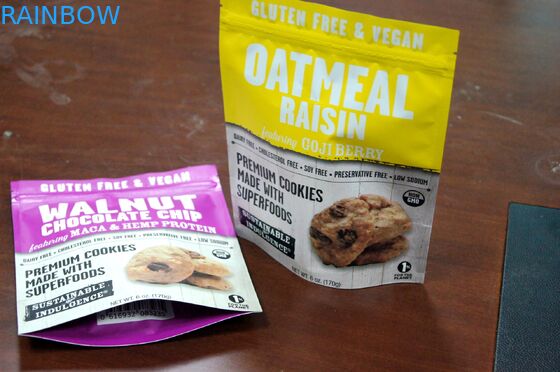 O produto comestível levanta-se a porca do zíper, saco do armazenamento do alimento de petisco/saco seco alinhado folha do alimento