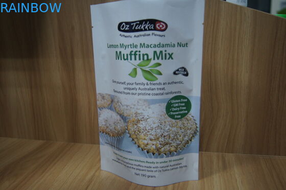 Vívidos impressos levantam-se os biscoitos da folha de alumínio que empacotam o calor superior dos malotes - selagem
