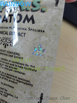 A folha de alumínio levanta-se o malote para o pó aumentado do kratom extraído do kratom