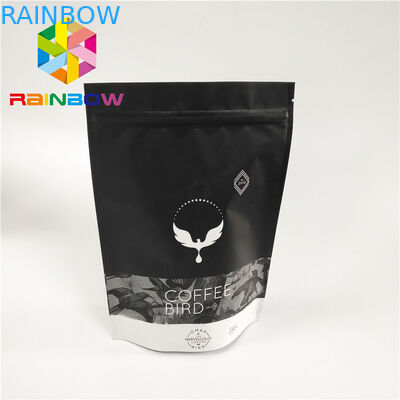 Os malotes plásticos da impressão de Digitas que empacotam o resíduo metálico terminado levantam-se o fechamento do fecho de correr com válvula