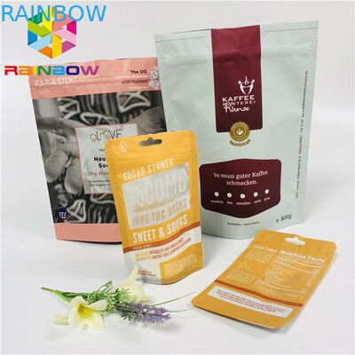 O empacotamento matte dos saquinhos de chá levanta-se o saco da folha de alumínio com zíper/entalhe de rasgo