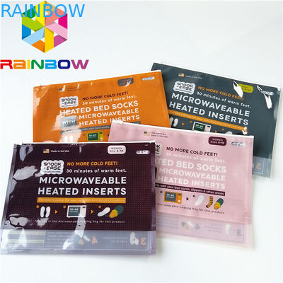 O empacotamento dos malotes plásticos do vestuário do roupa interior dos homens está acima deslizante o costume do saco do zíper