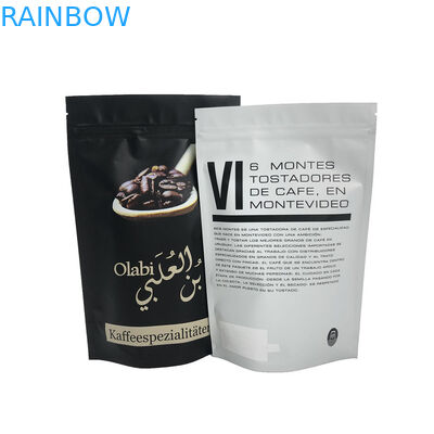 Umidade - o empacotamento dos saquinhos de chá da prova levanta-se a folha de alumínio para feijões de café