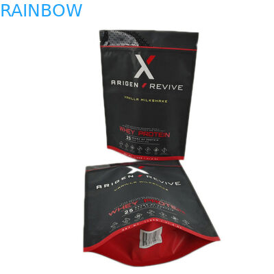 A folha de alumínio de produto comestível levanta-se o malote