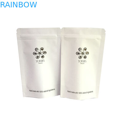 Os sacos de empacotamento do café do papel de embalagem estão acima dos sacos para o empacotamento do café