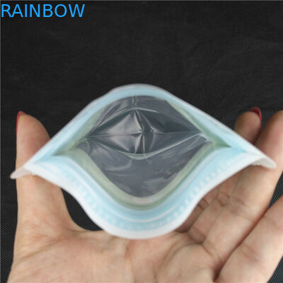 Logo Food Grade Juice Milk imprimindo dado forma especial Jelly Liquid Stand acima dos saquinhos da forma da garrafa