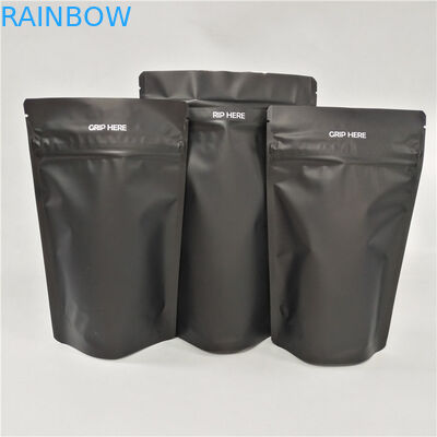 O suporte preto feito sob encomenda acima do fecho de correr sem perigo para as crianças ensaca os malotes plásticos que empacotam sacos comestíveis da flor do cânhamo da erva daninha da prova do cheiro