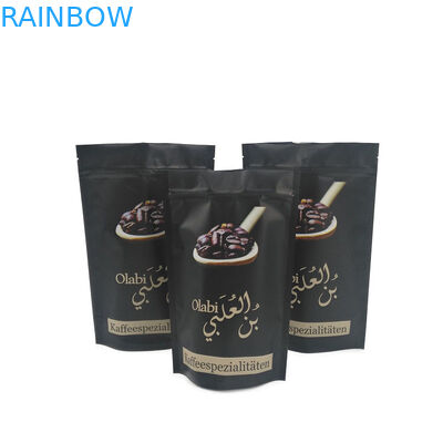 A folha de alumínio de empacotamento Doypack do saco da barra de chocolate do cannabis está acima dos sacos com logotipo