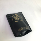 O saco de café preto levanta-se o saco de pó do chá/café/petisco/soro do produto comestível do malote
