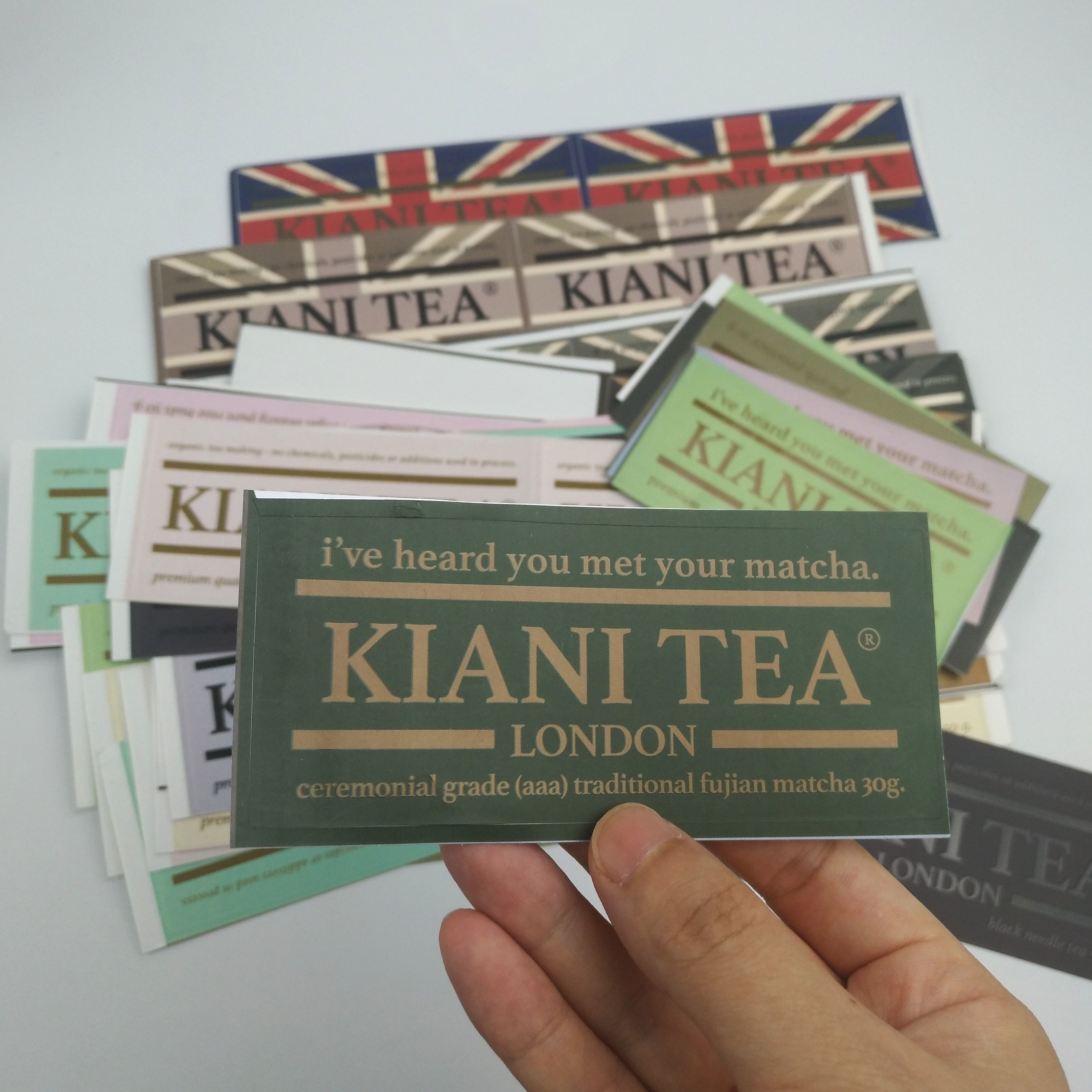 Aceite o OEM que feito sob encomenda do logotipo Fashionabl imprimiu da etiqueta adesiva do vinho das etiquetas etiquetas impermeáveis da etiqueta adesiva