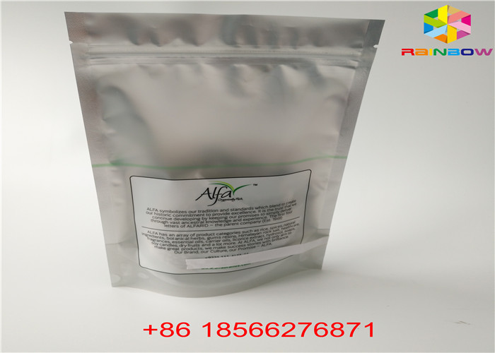 De prata lustrosos levantam-se o material plástico claro de empacotamento do saco da folha de alumínio do malote