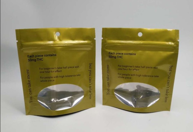 A prova do cheiro Ziplock levanta-se o plástico do cânhamo da erva daninha do óleo dos malotes para doces gomosos dos ursos de Edibles