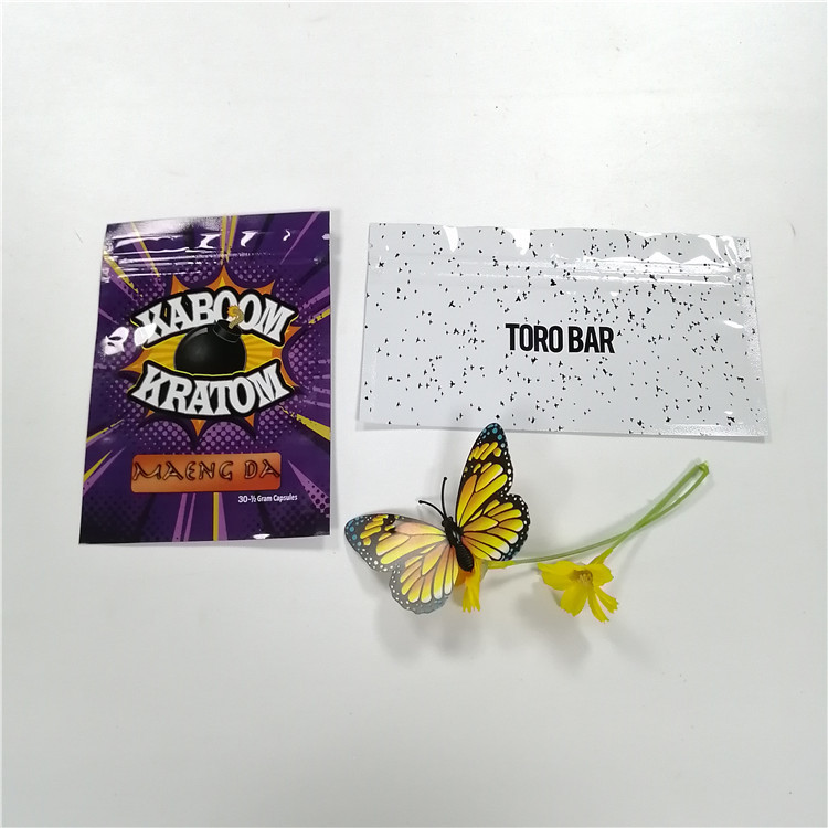 O malote da folha da prova do cheiro que empacota sacos do fechamento do fecho de correr de Mylar levanta-se a cópia feita sob encomenda do malote