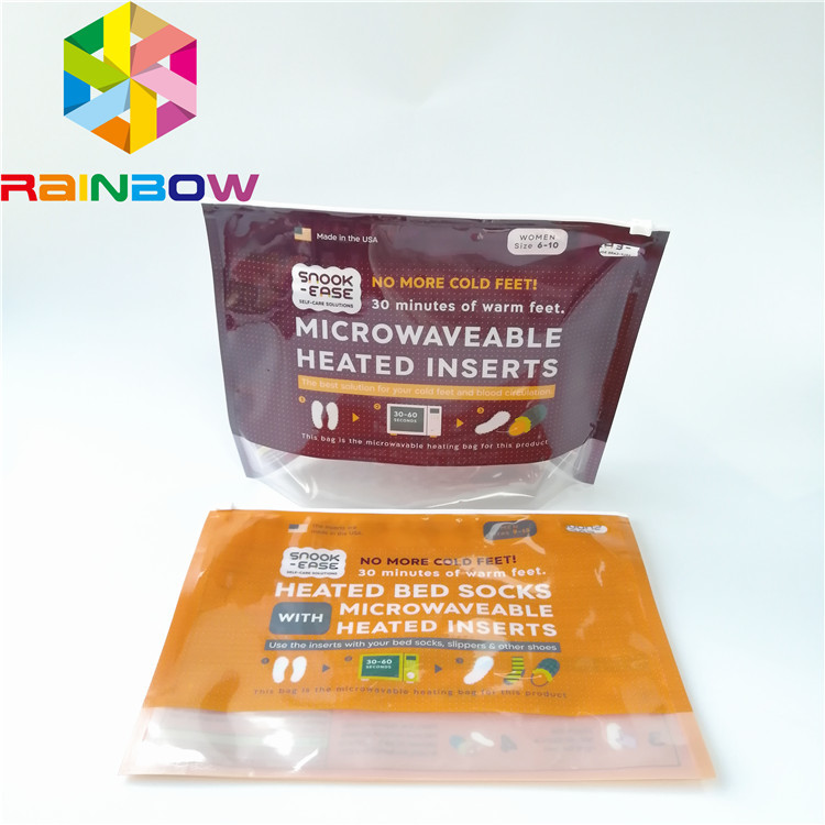 O empacotamento dos malotes plásticos do vestuário do roupa interior dos homens está acima deslizante o costume do saco do zíper