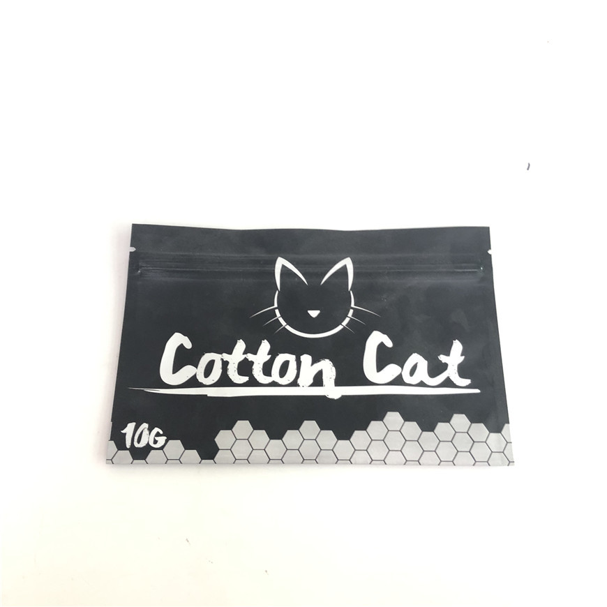 A erva daninha de CBD levanta-se o Gravure que imprime o empacotamento dos malotes plásticos