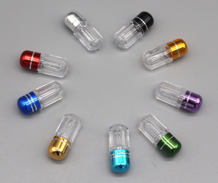 O homem executa toda a noite cartões da cápsula do rinoceronte 7 do efeito do cartão 3D do comprimido a angra da caixa de papel revestida e do plástico da exposição louca de 69